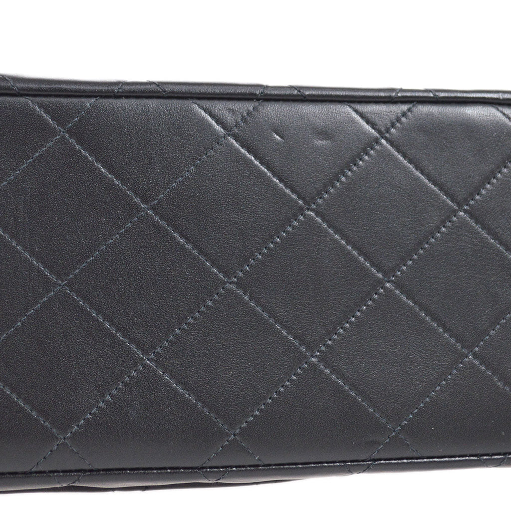 CHANEL 1994-1996 Classic Flap Maxi Black Lambskin 75151