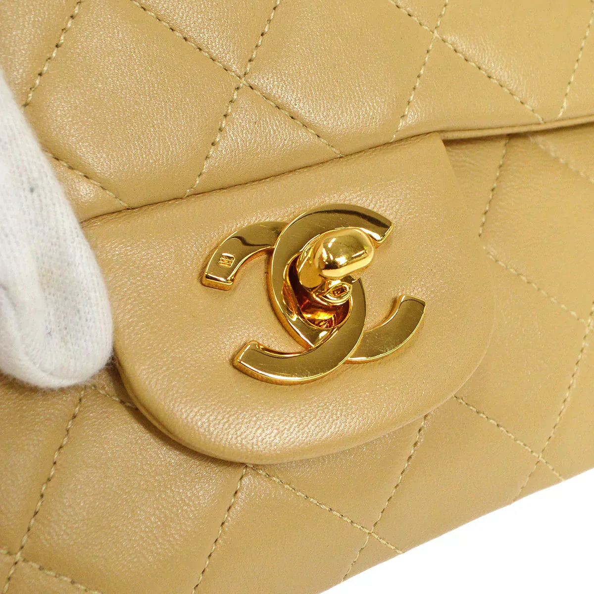 CHANEL 1989-1991 Classic Double Flap Small Beige Lambskin
