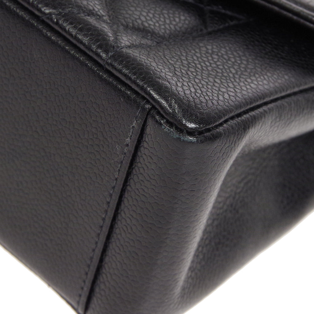 CHANEL 1994-1996 Tall Diana Flap Medium Black Caviar 17140