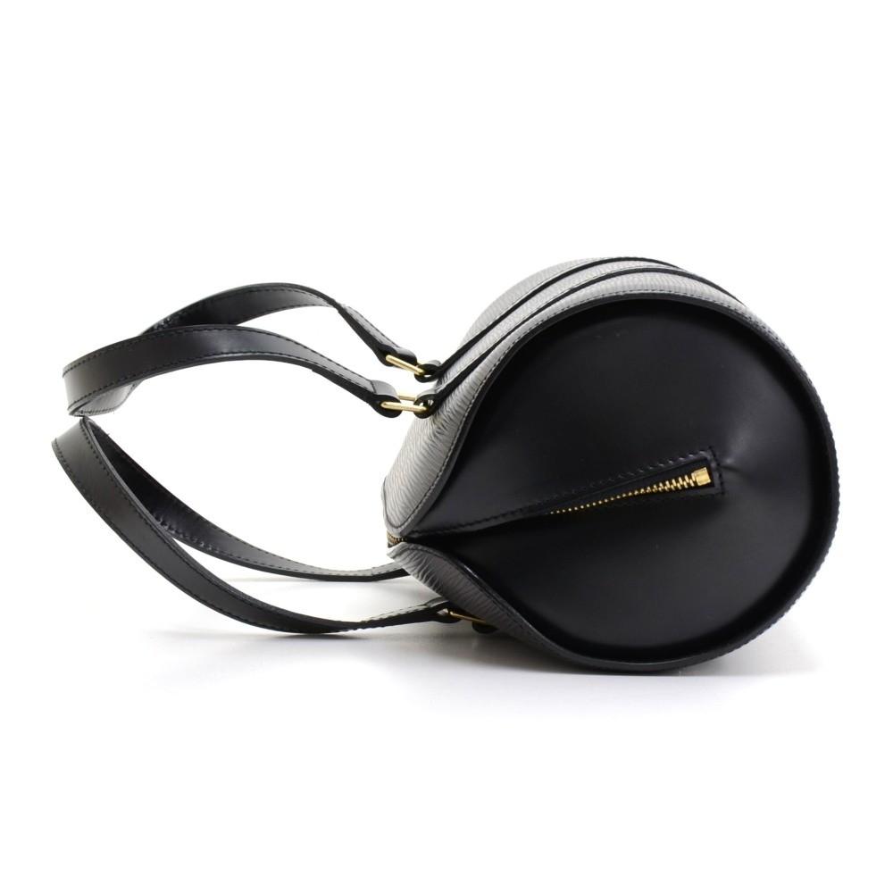 Louis Vuitto Soufflot Epi Leather Handbag