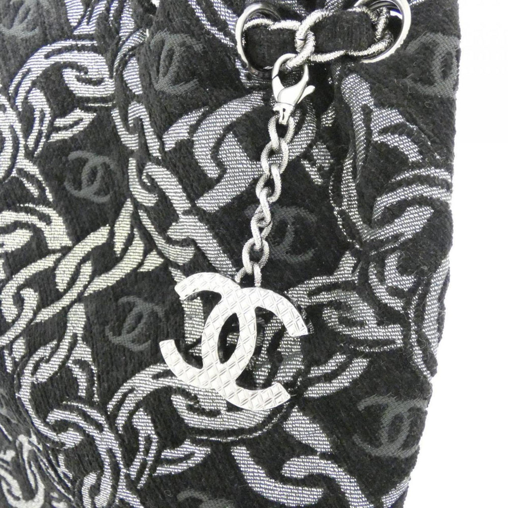Chanel Chain Pattern Shoulder Bag