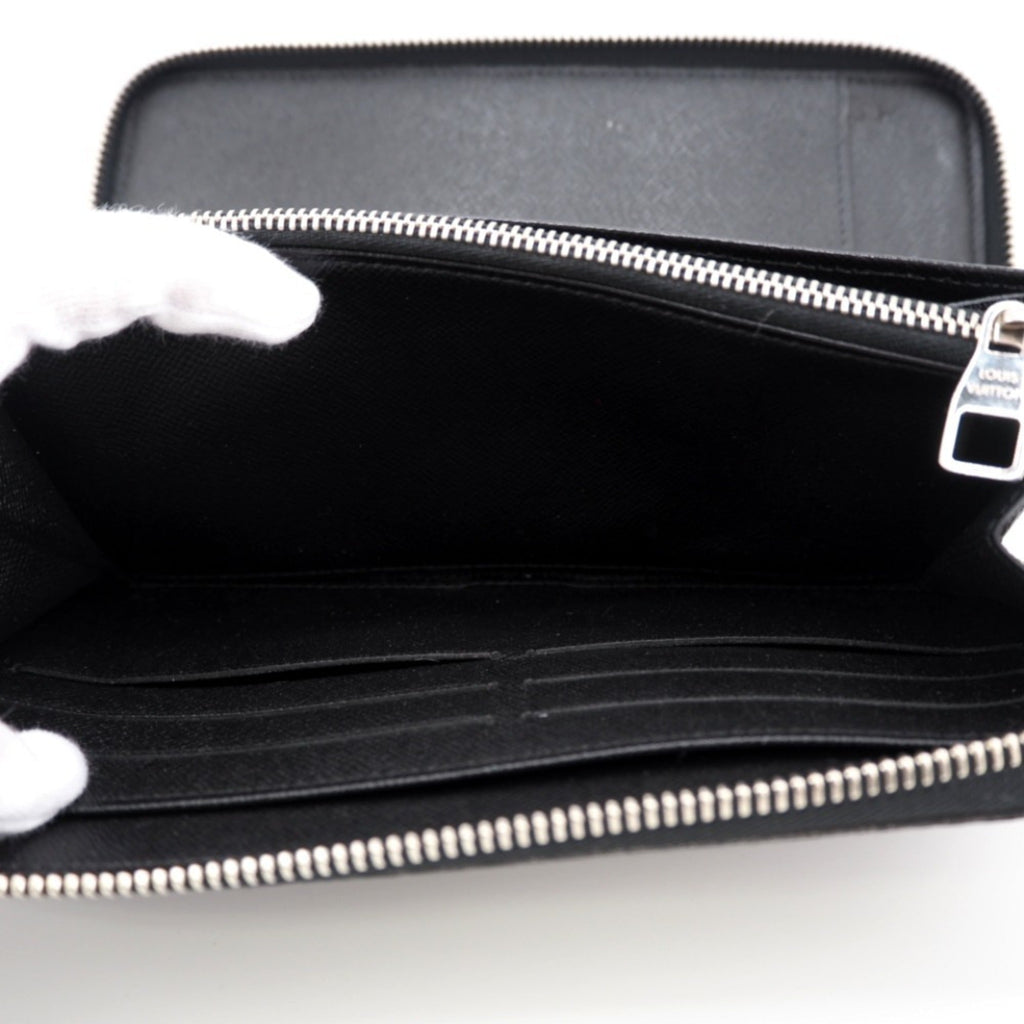 Louis Vuitton Zippy Organizer  Leather Wallet  ()