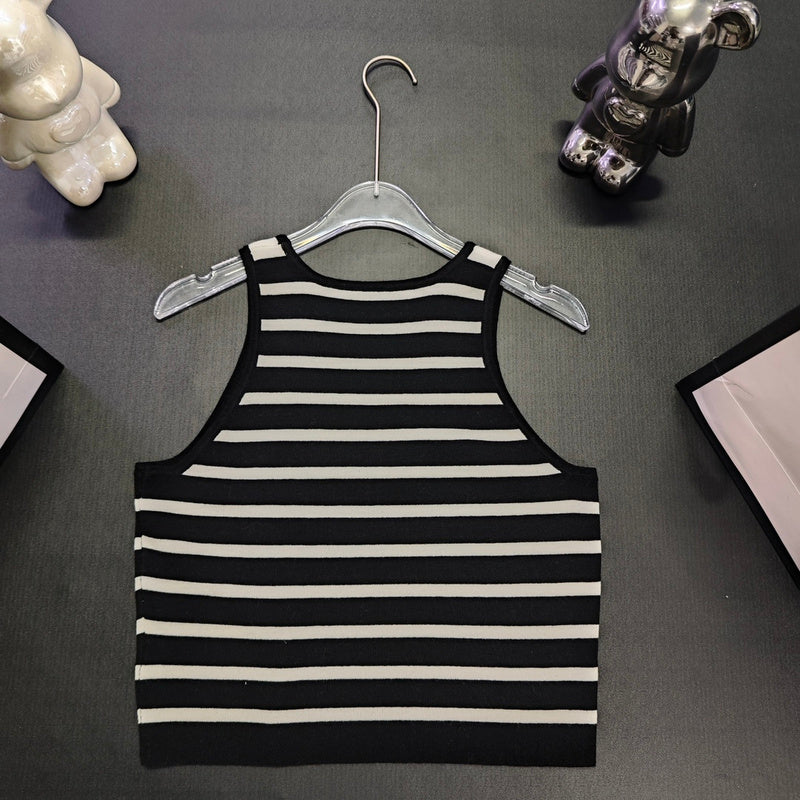 Glami - MMU Women Clothes - 033