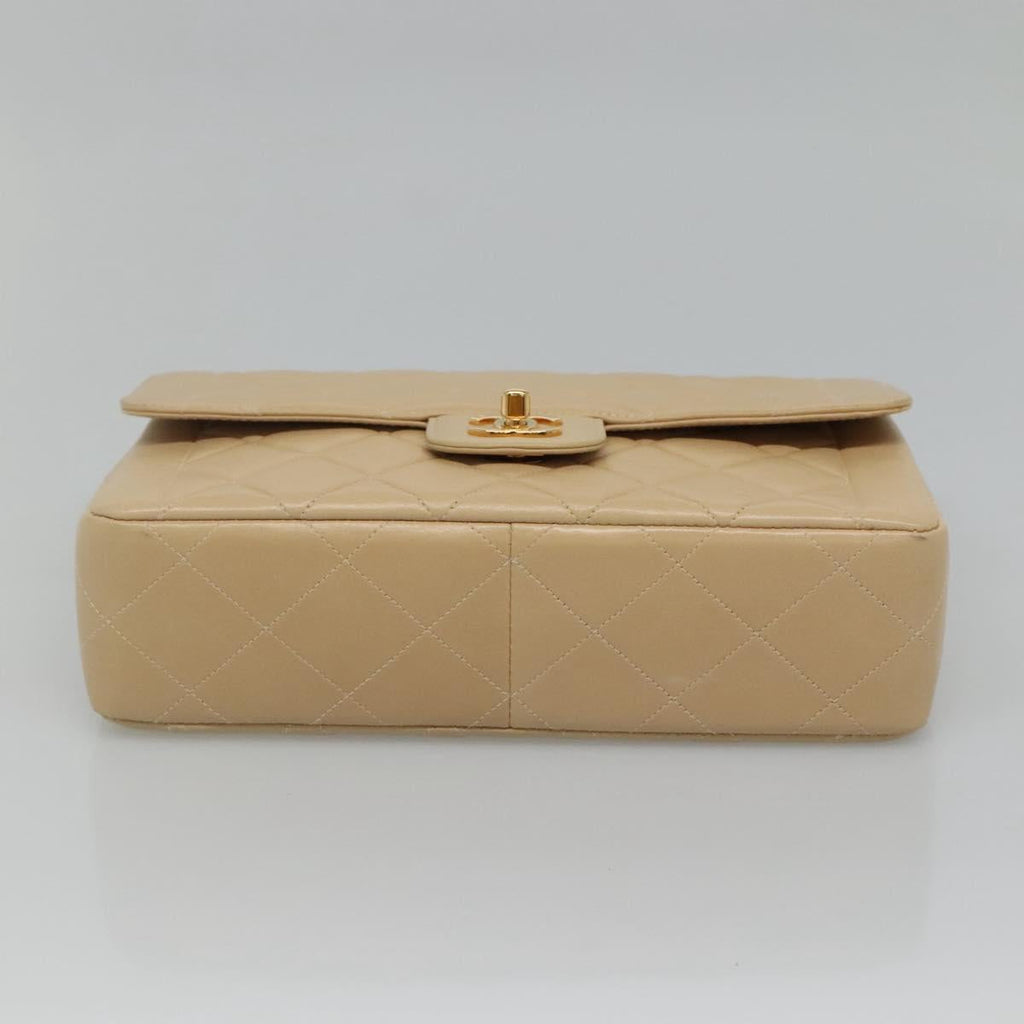 Chanel Classic Flap Bag Medium Quilted Leather