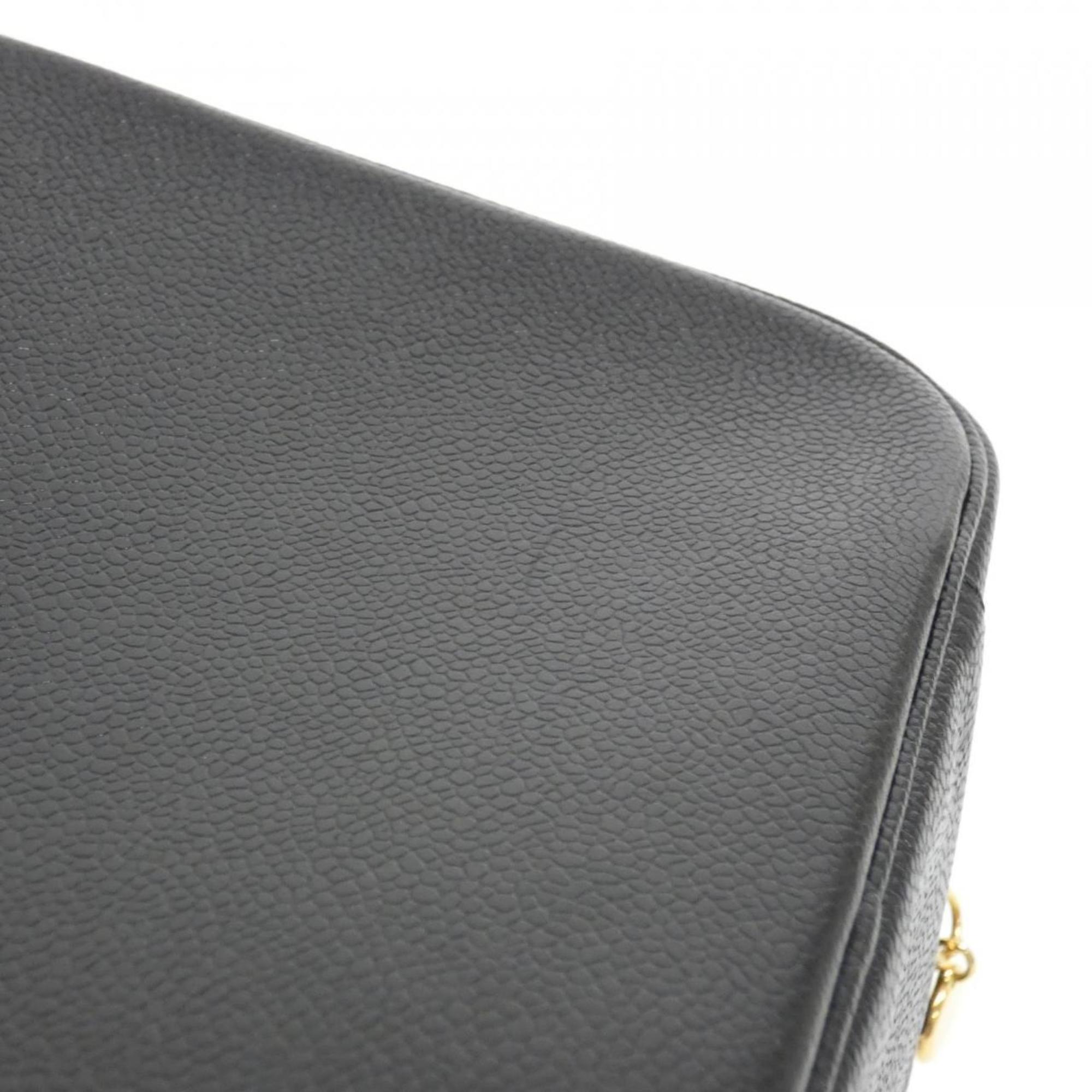 Chanel Chanel Classic Flap Bag