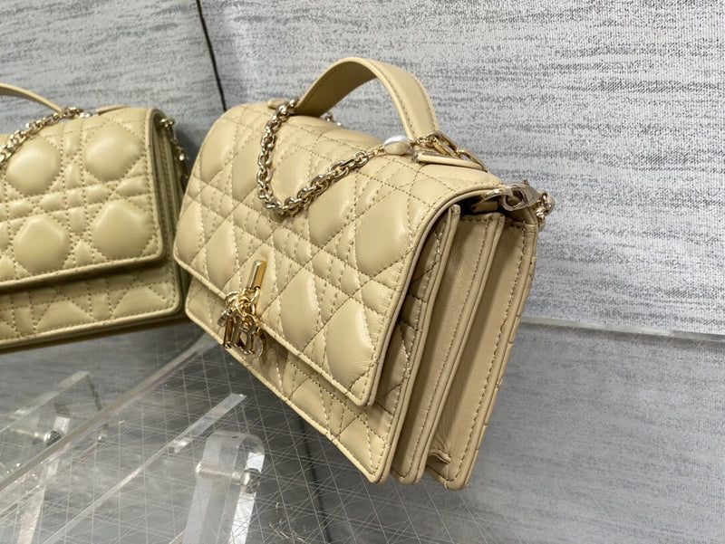 ELE - Dir Bags - 354