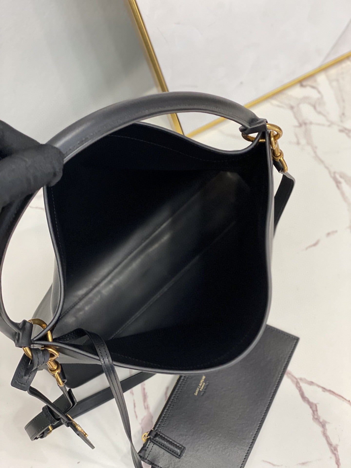 GLAMI Shopping N/S In Supple Black For Women 13.7in/35cm YSL 600306CSV0J1000