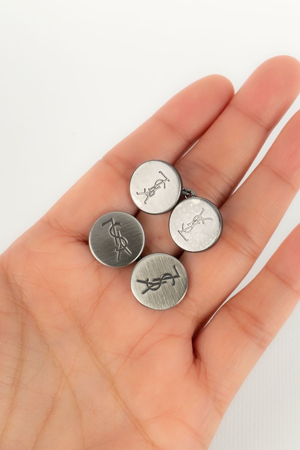 Boutons de manchette Yves Saint Laurent