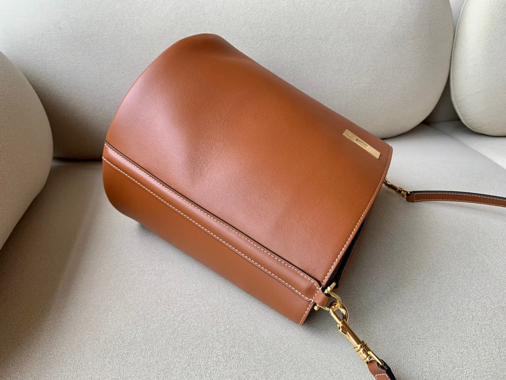 GLAMI Bucket 16 Bag Brown For Women 10in/25cm Ãƒâ€šÃ‚Â 195573CR4.04LU