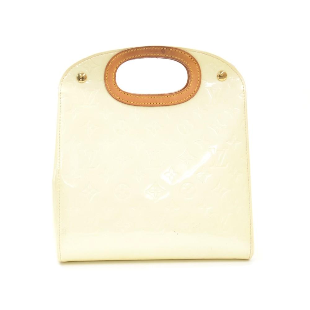 Louis Vuitto Maple Drive Handbag