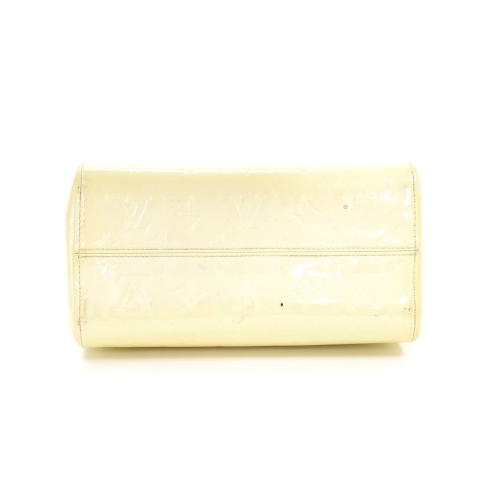 Louis Vuitto Maple Drive Handbag