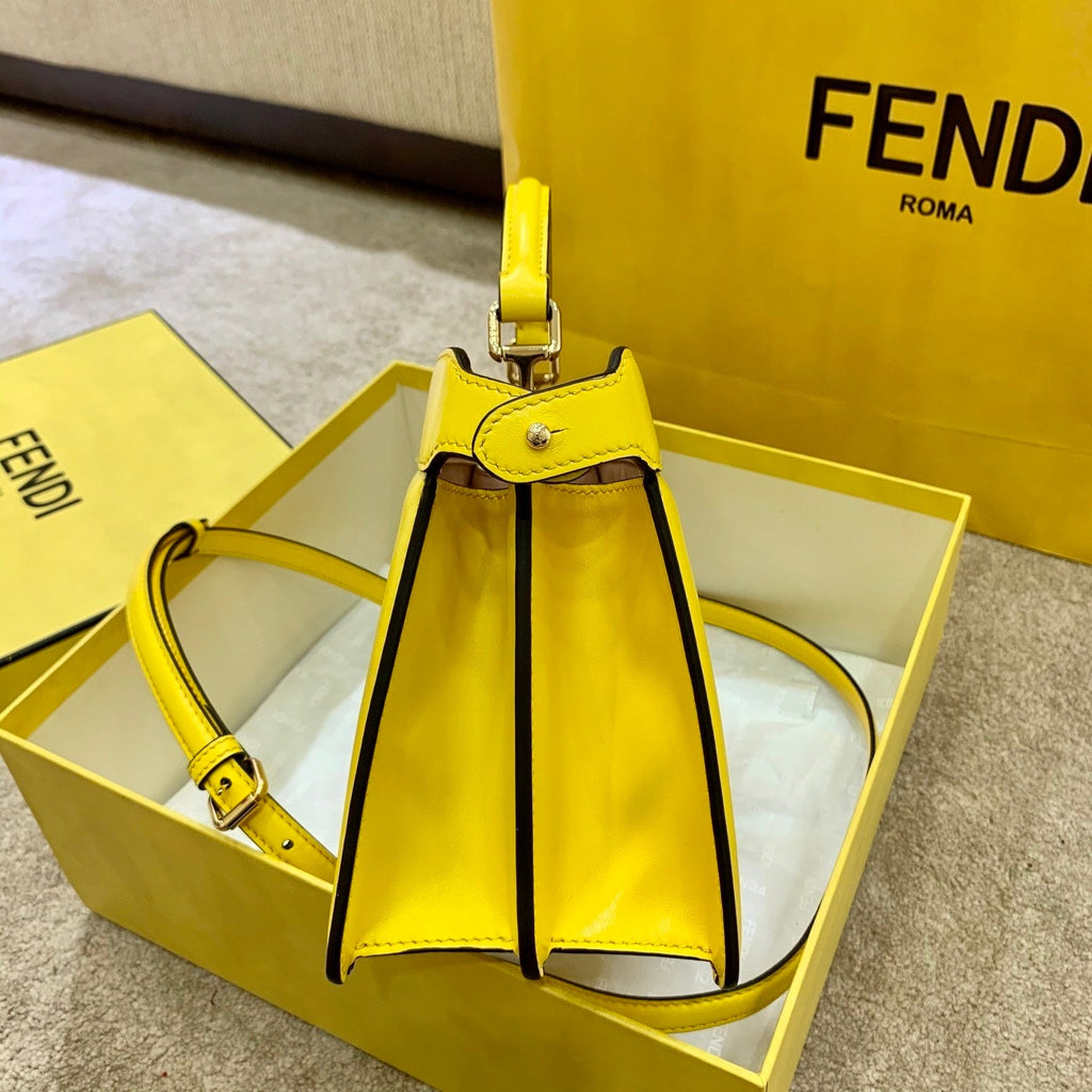 FI GlamI ISeeU East-West Yellow For Women, Handbags 11.4in/29cm FF 8BN323