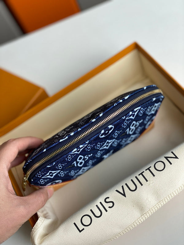 LOV2 Bags - Luxurious Bags  1585