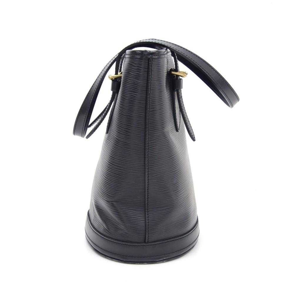Louis Vuitto Bucket PM