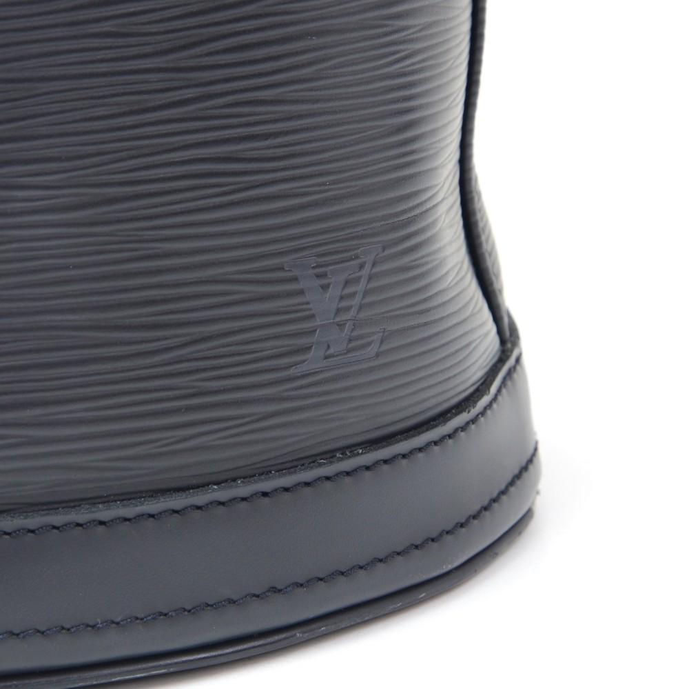 Louis Vuitto Bucket PM