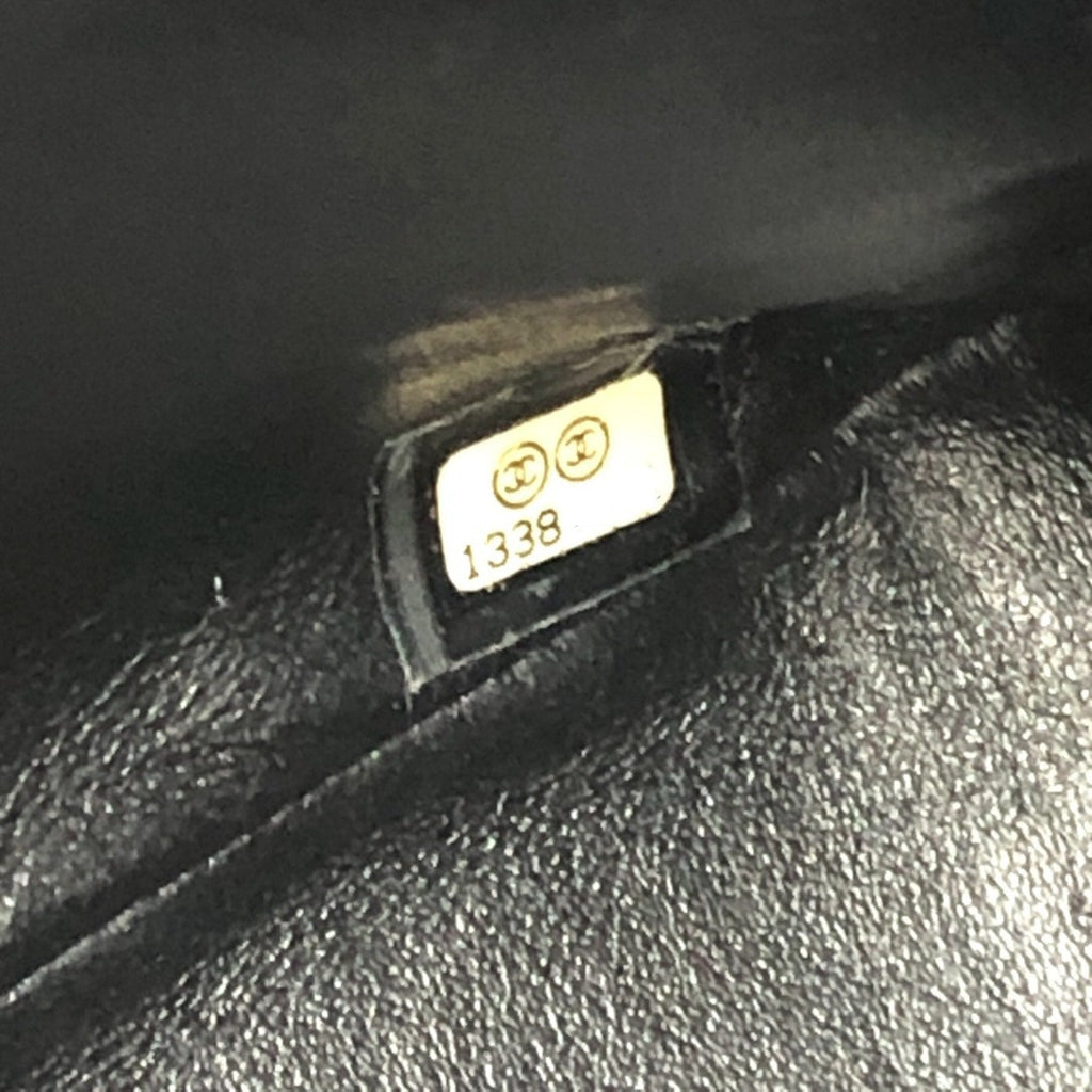 Chanel Luxury Leather Jumbo Handbag with Box and Dust Bag
