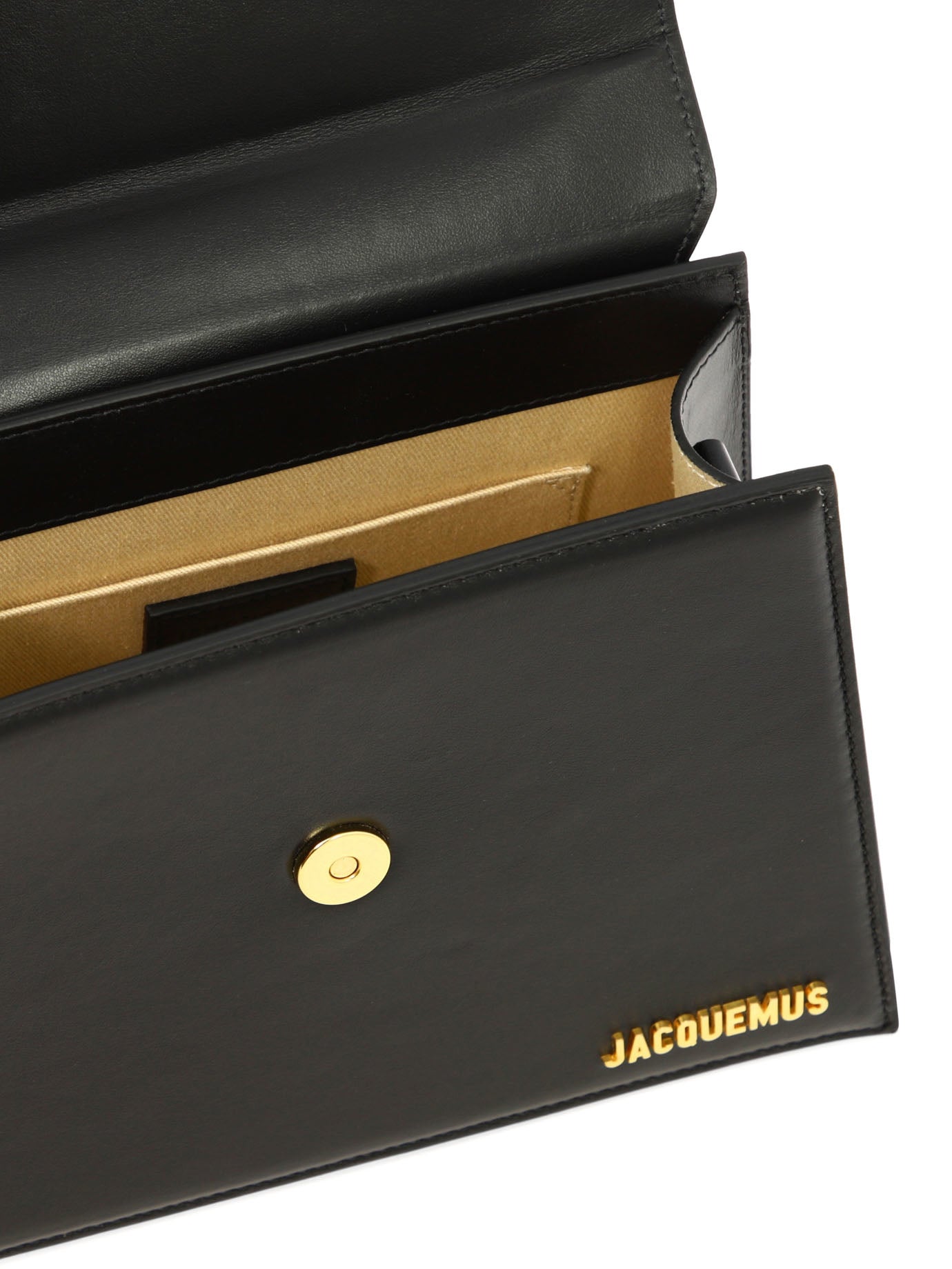 Le Grand Chiquito Handbag