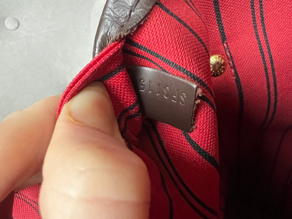 Louis Vuitton Neverfull MM Damier Ebene Cherry Interior (RRP £1,410)