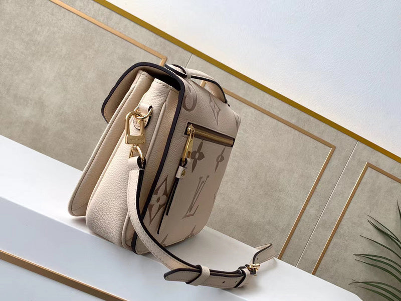 LOV2 Bags - Luxurious Bags  2544