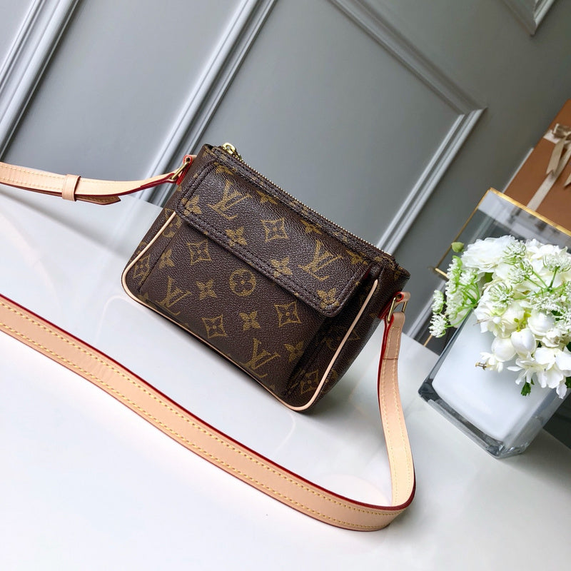 LOV2 Bags - Luxurious Bags  2615
