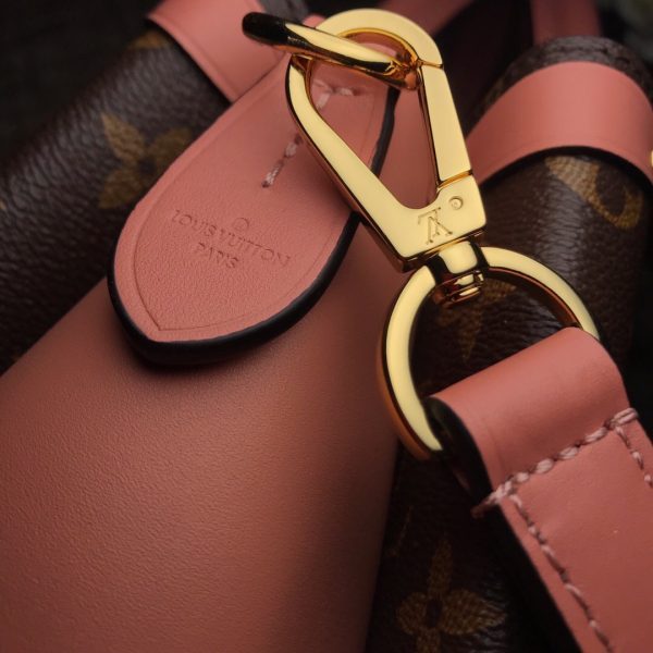 LOV2 Bags - Luxurious Bags  1068