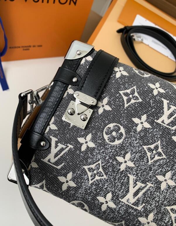 SAMC - LOV Bags - 1394