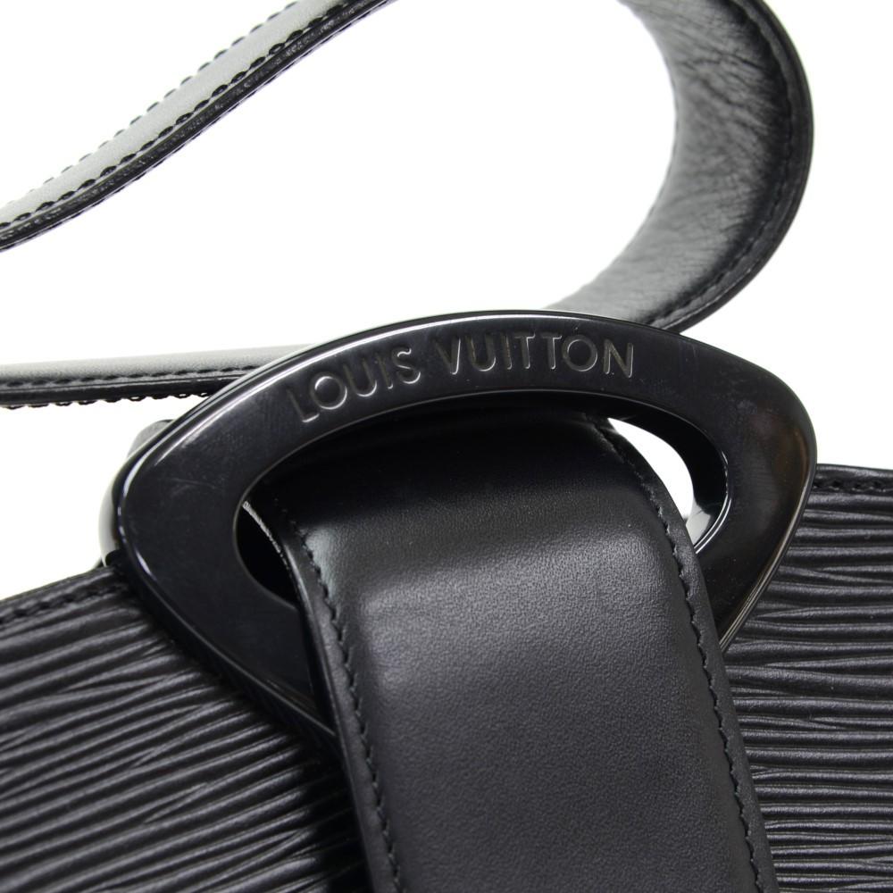 Louis Vuitto Reverie Shoulder Bag