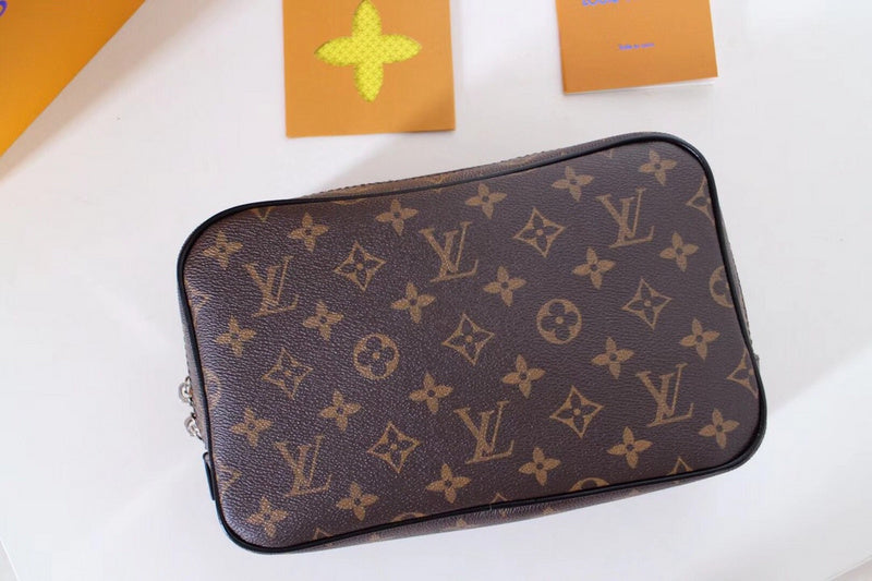 LOV2 Bags - Luxurious Bags  1799