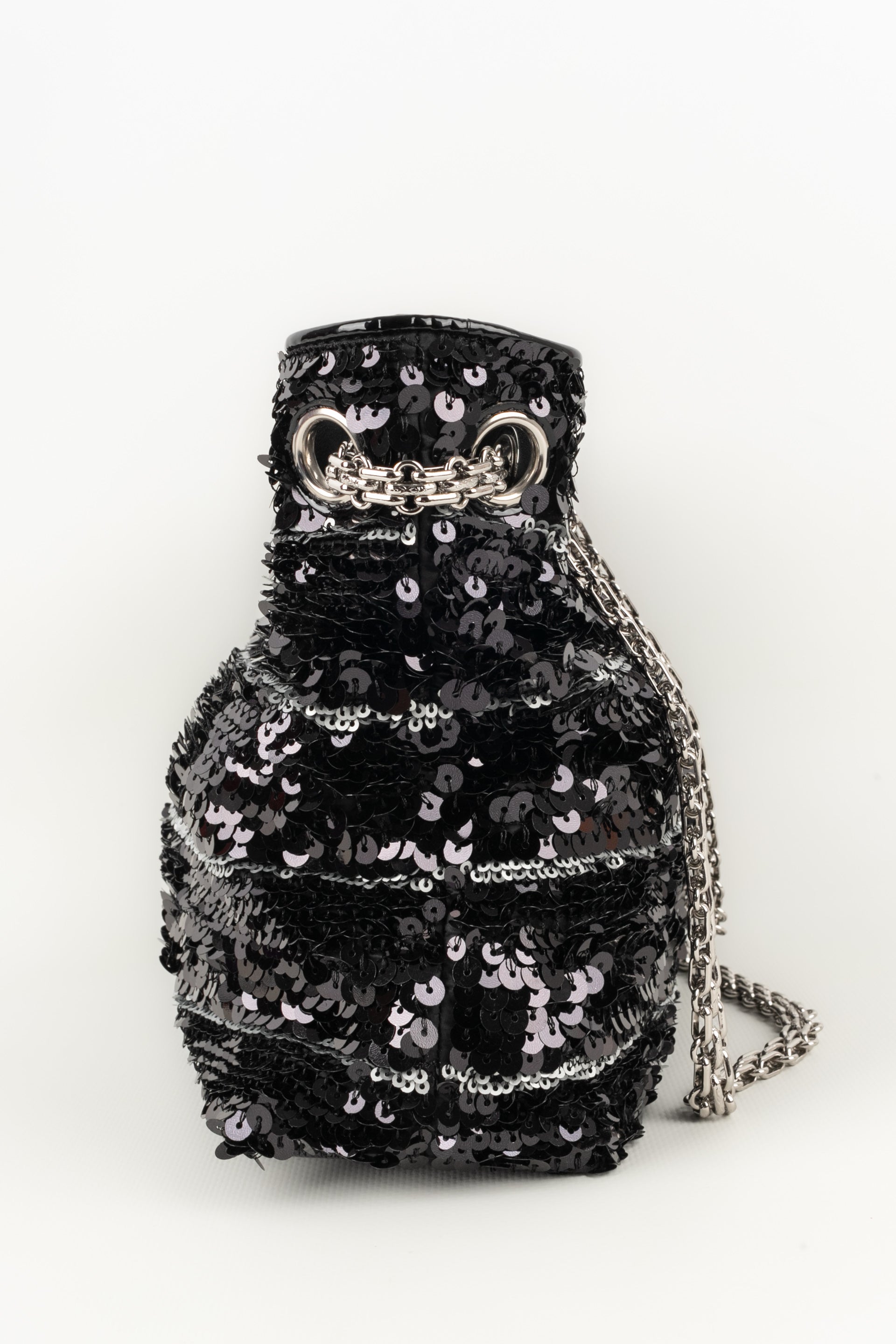 Sac ÃƒÆ’Ã‚Â  paillettes Chanel 2011