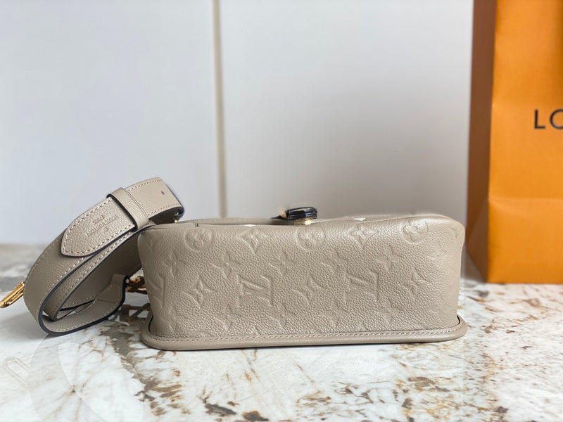 Glamy - LOV Bags - 930