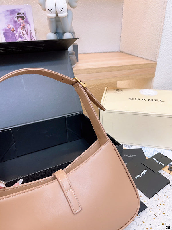 Glami Fashion - GCI Bags - 11577