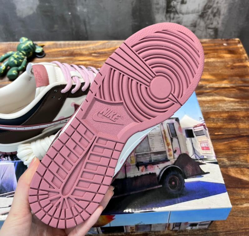 SAMC - NKE Shoes - 639