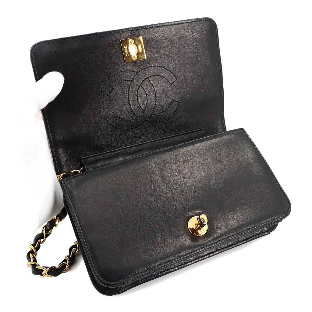 Chanel Classic Quilted Chain Bag