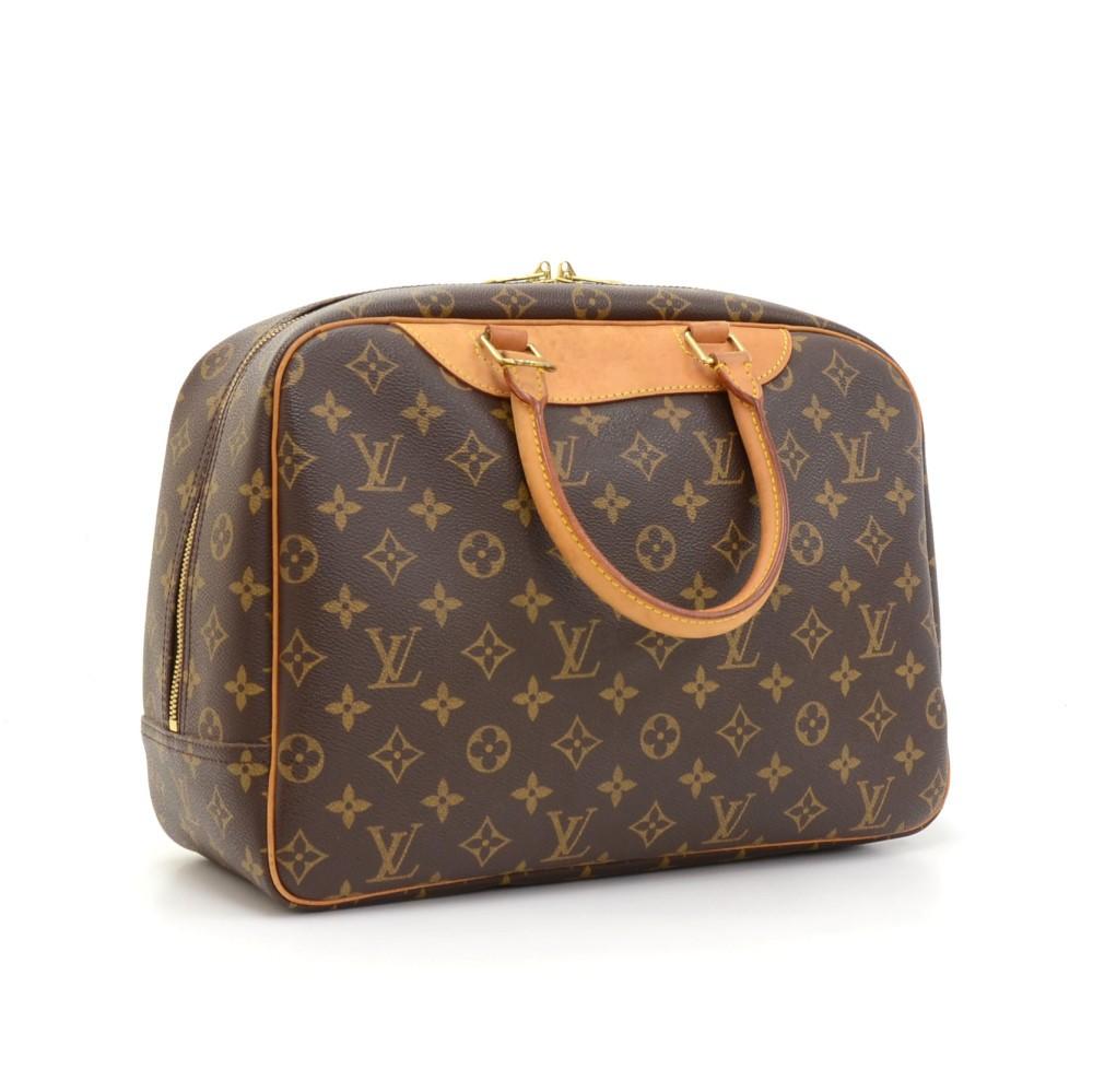 Louis Vuitto Deauville Monogram Canvas Handbag