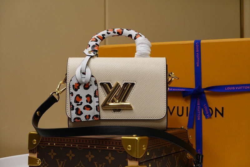 LOV2 Bags - Luxurious Bags  1519