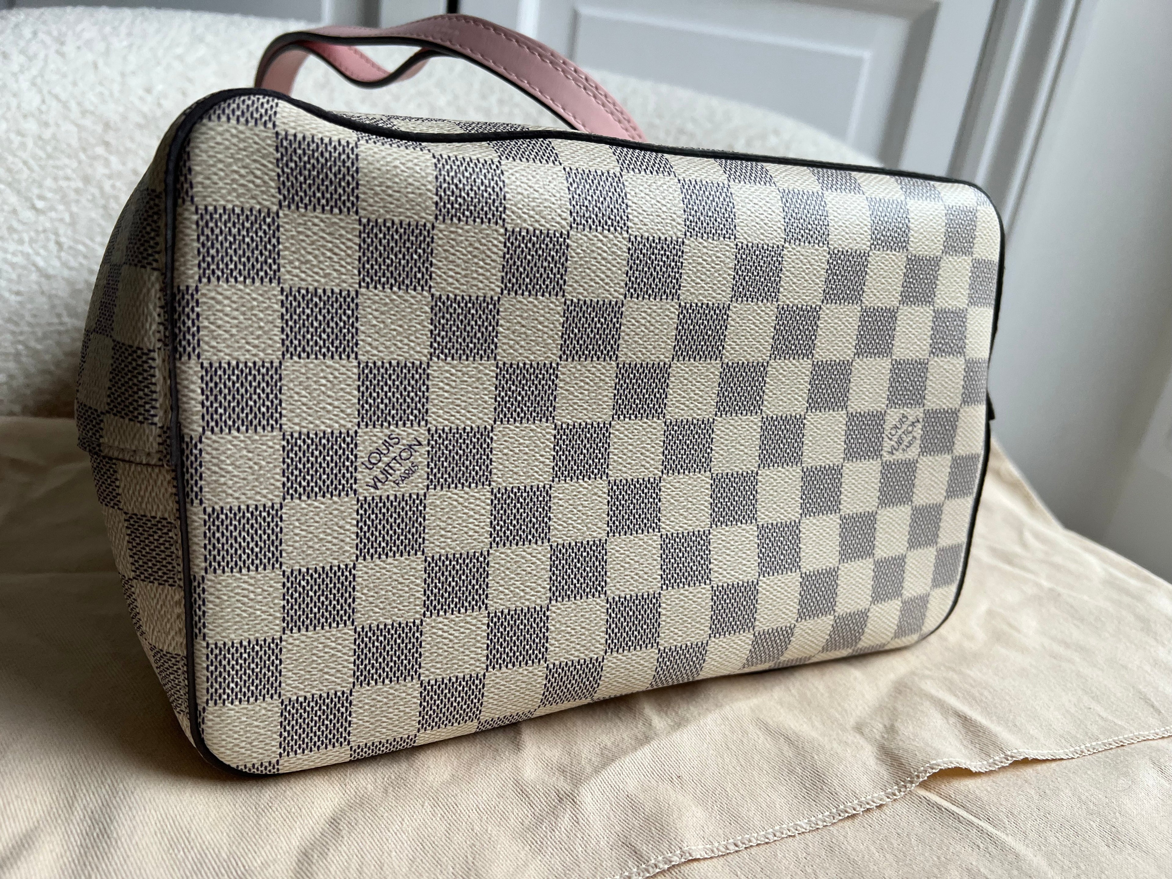 Louis Vuitton Neo Noe Damier Azur Rose Poudre (RRP £1,610)