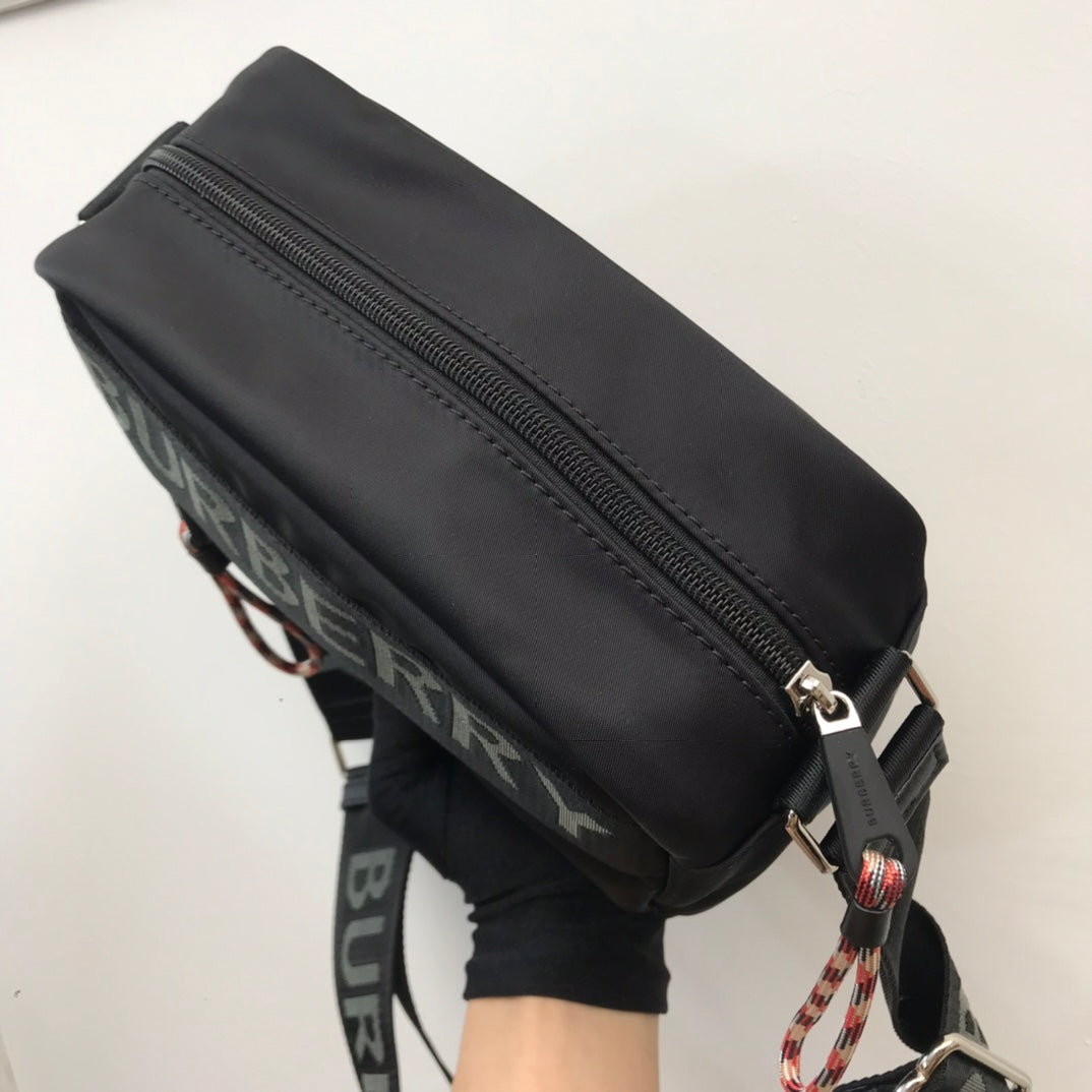 GLAMI Logo Detail Nylon Crossbody Bag Black For Men, Bags 8.7in/22cm