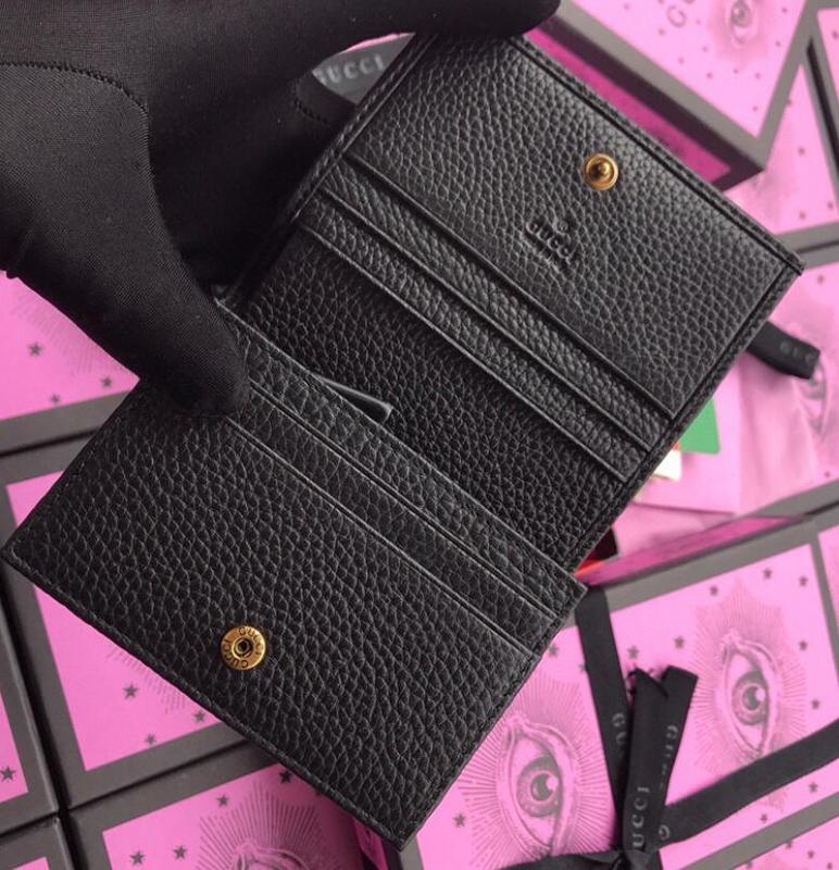 SAMC - Mix Wallets - 219