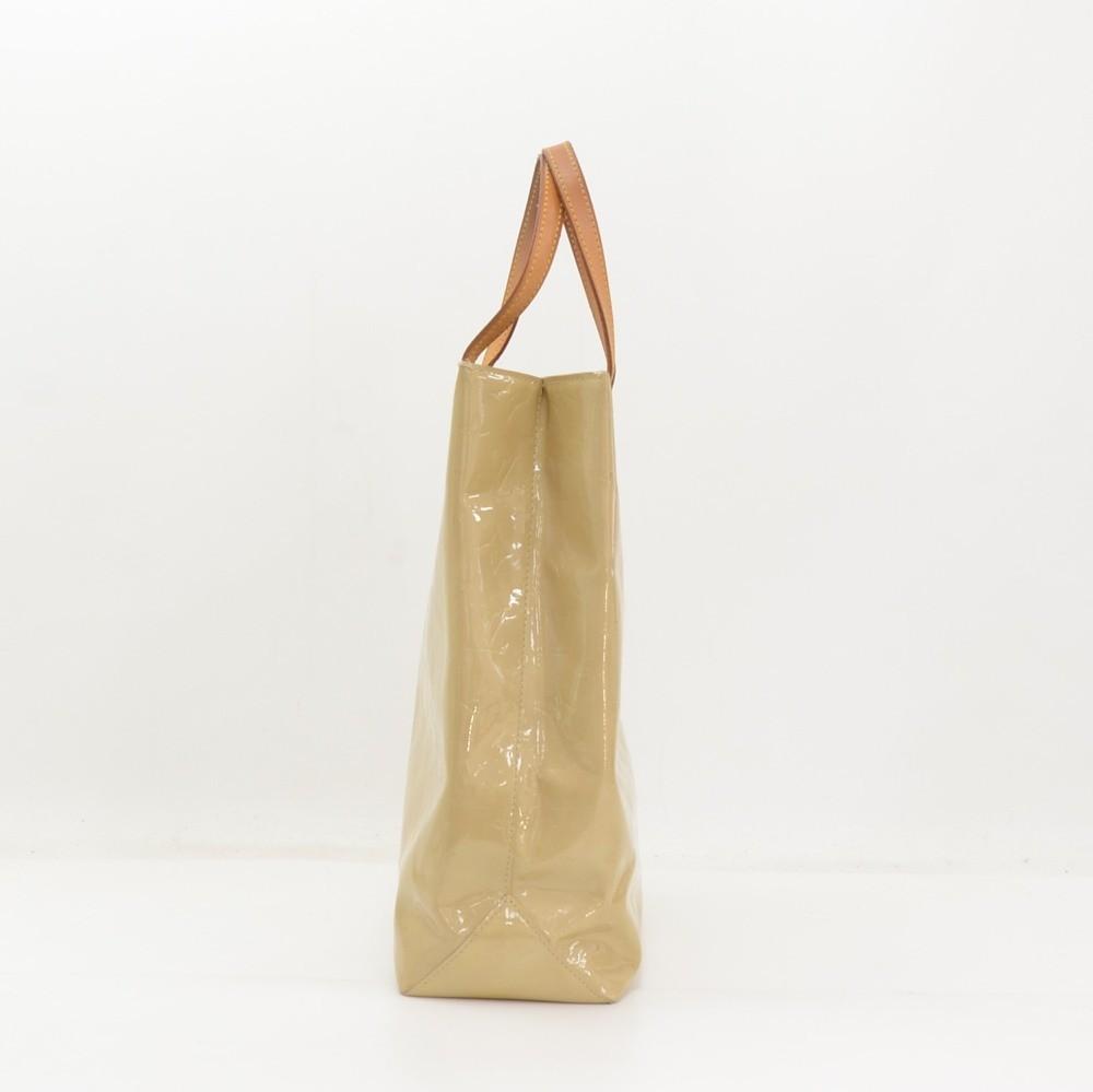 Louis Vuitto Reade MM Patent Leather Handbag