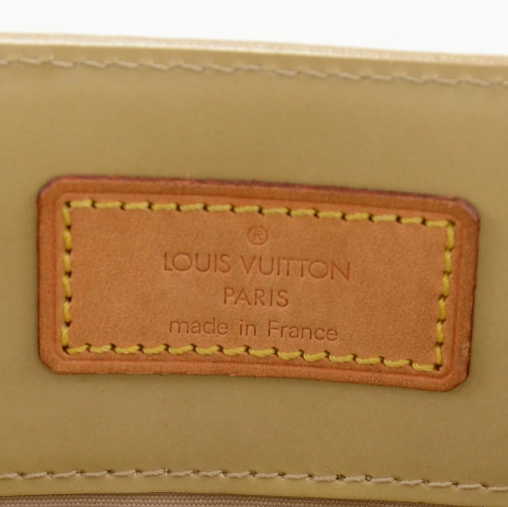 Louis Vuitto Reade MM Patent Leather Handbag