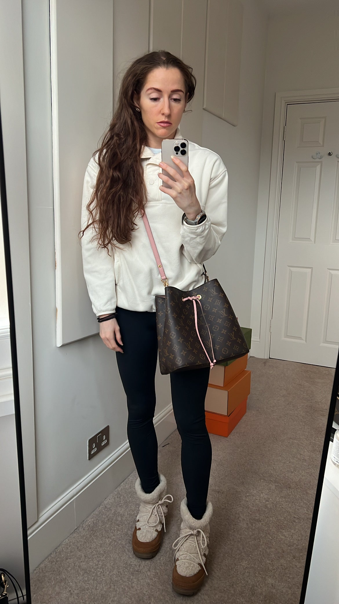 Louis Vuitton Neo Noe Monogram Rose Poudre (RRP £1,560)