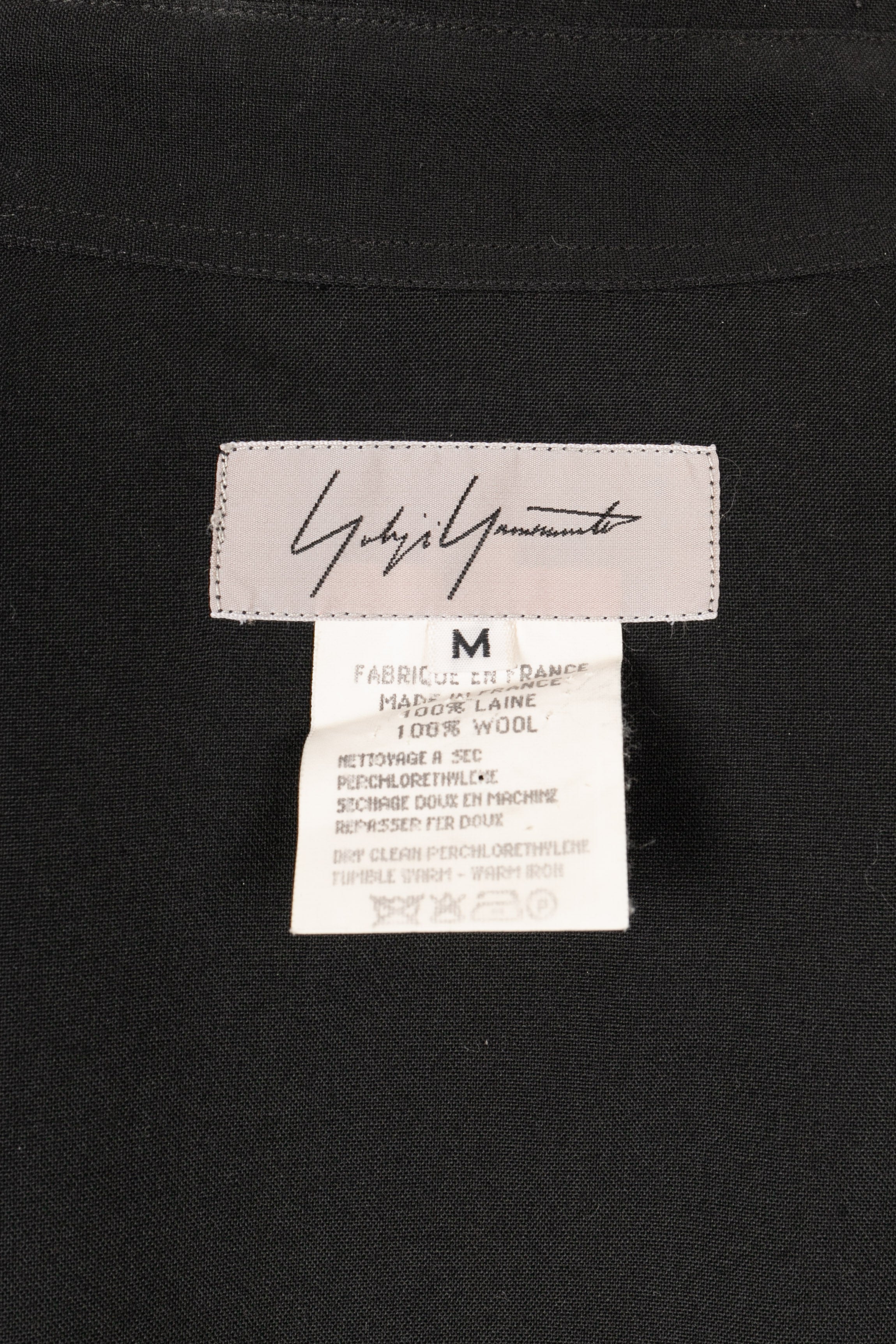Chemise noire Yamamoto