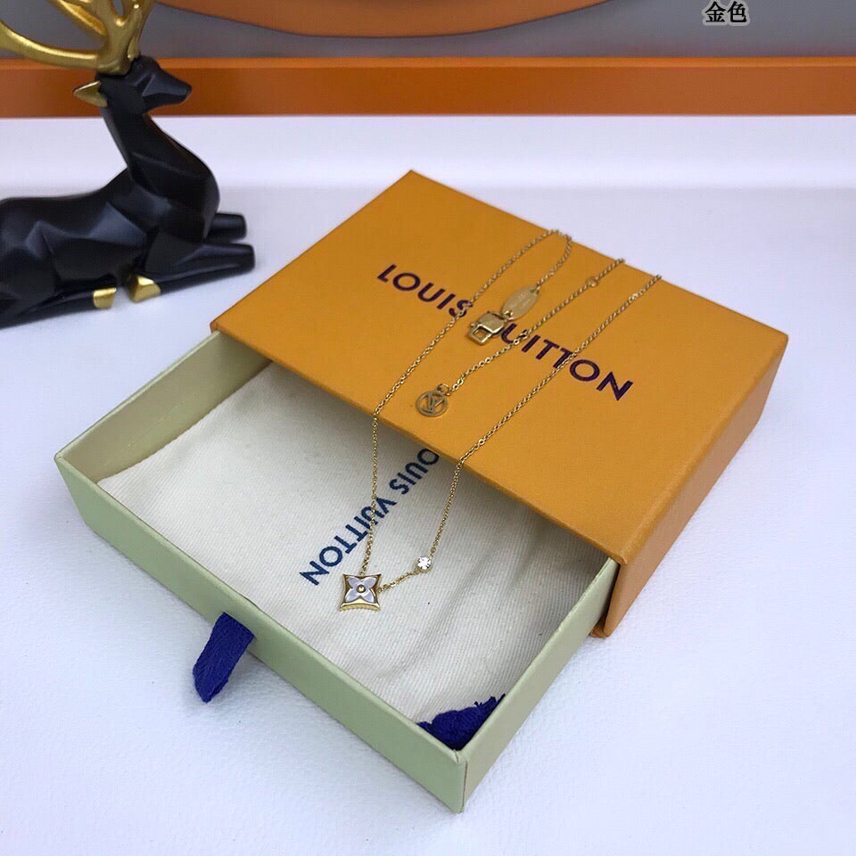 EN - Lux Necklace LUV005
