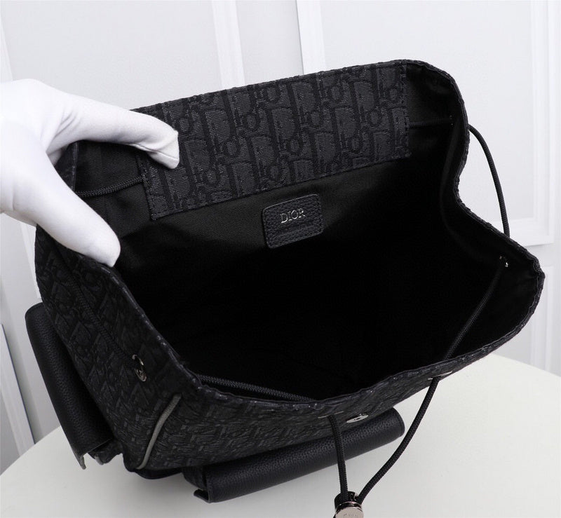 ELE - Dir Bags - 1523