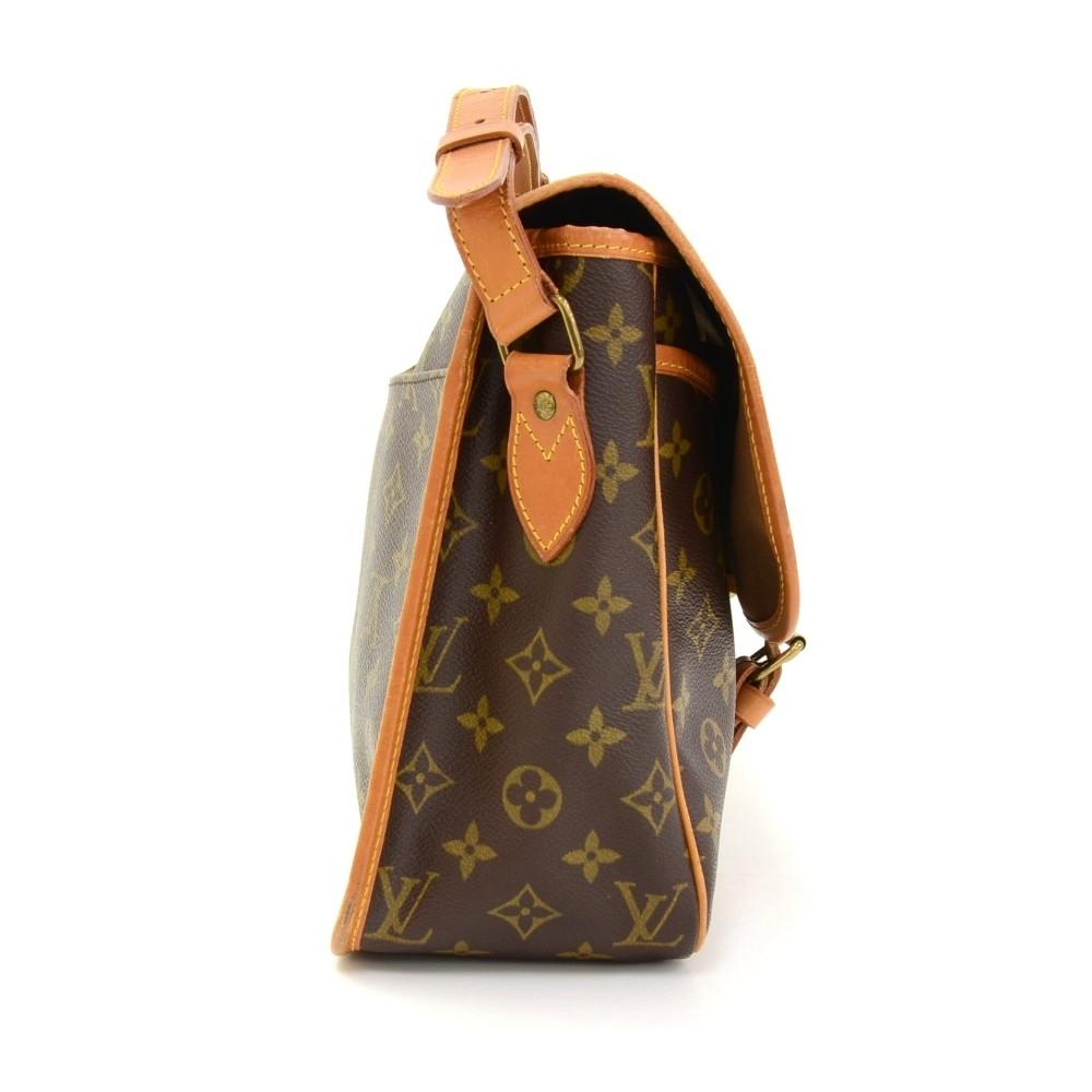 Louis Vuitto Sac Gibeciere GM