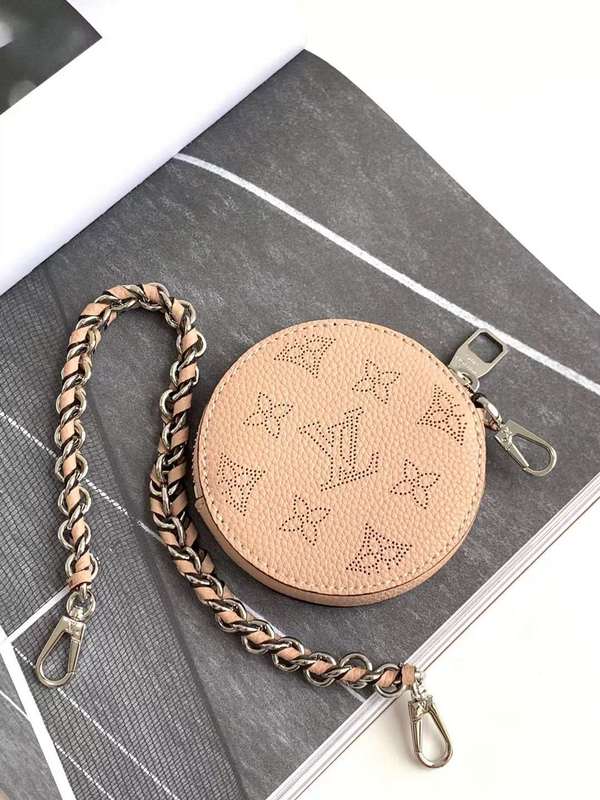 LOV2 Bags - Luxurious Bags  1133
