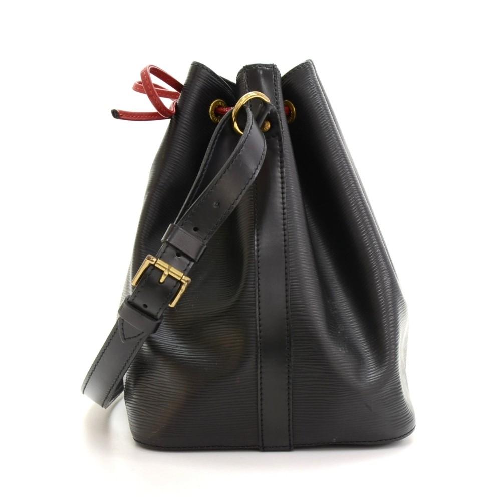 Louis Vuitto Petit Noe Black Epi Leather Bag