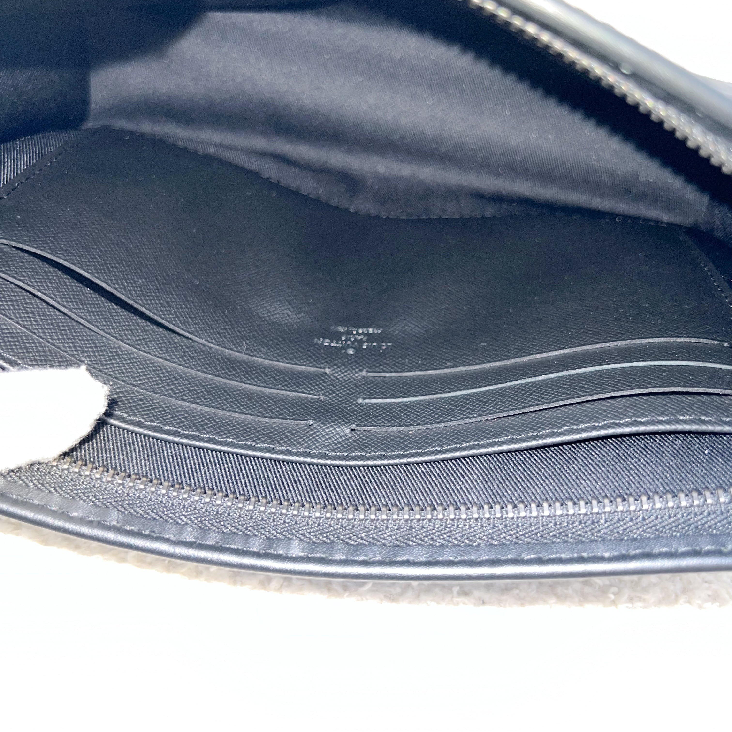 LV Pochette Voyage MM in Monogram Eclipse Canvas in SHW