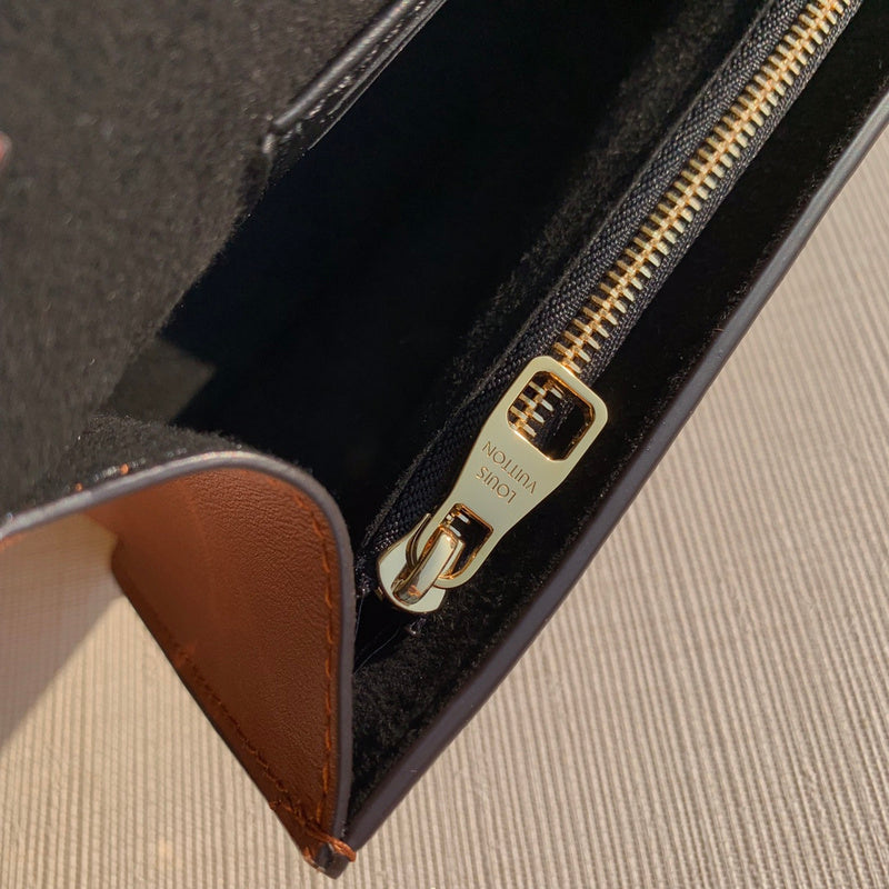 LOV2 Bags - Luxurious Bags  2604