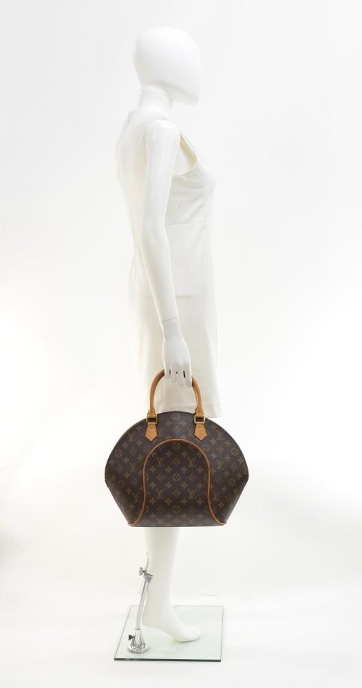 Louis Vuitto Ellipse MM Monogram Canvas Handbag